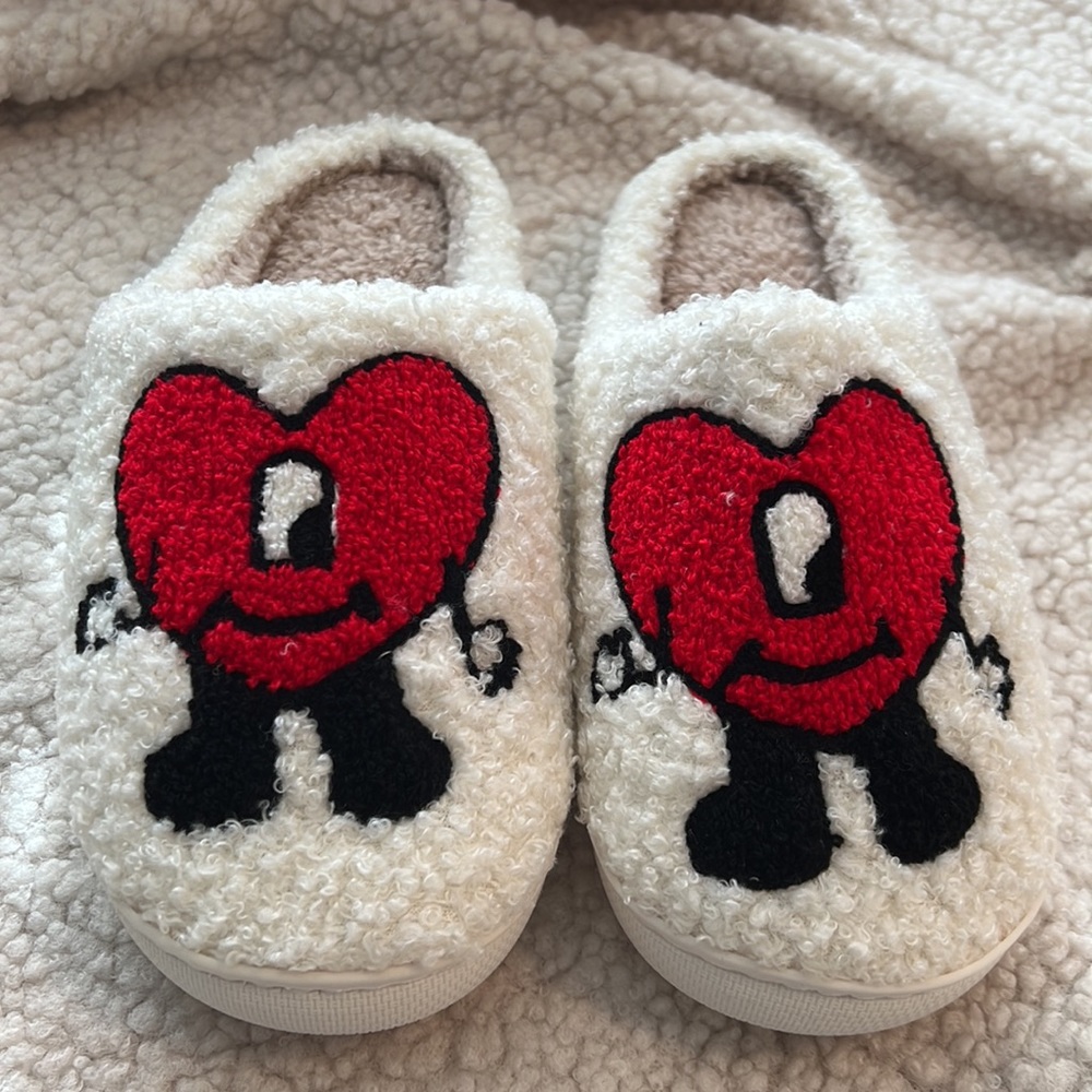 Slipper - Picture 2 of 4